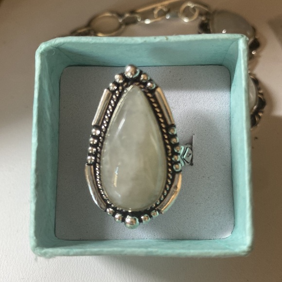 NWT 925 Moonstone silver ring size 8 bracelet 7-8” top quality with gift box - Picture 2 of 6